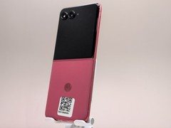 Motorola razr+ 2024 XT2451-1 256GB Hot Pink T-Mobile Unlocked W086133