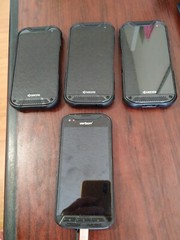 Lot of 4 Kyocera DuraForce Pro 2 E6910 64GB / E6810 Rugged Smartphone For parts