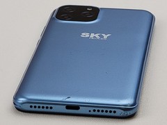 SKY Devices Elite A63 Max – 32GB – (GSM Unlocked) Dual SIM – CRACKED – H8240