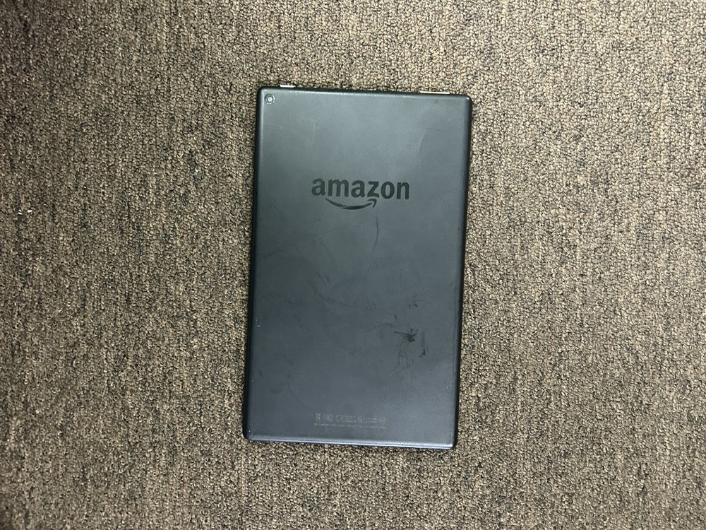 amazon fire 7 tablet For Parts Only No Accessories (Cracked Screen)