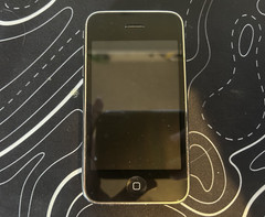 Apple iPhone 3G – 16 GB – Black (NOT WORKING)