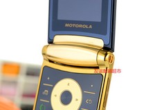 Motorola Razr2 V8 Original Unlocked 512MB 2GB ROM 2MP GSM Flip Phone