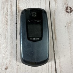 Samsung Smooth SCH-U350 Blue/Black Flip Phone (Verizon) with Accessories