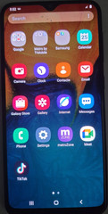 Samsung Galaxy A20 SM-A205U Black Metro by T-Mobile 64MB Dual Camera Used