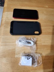 Apple iPhone XR Red (Product) 128GB (Unlocked) w el MT3V2LL carrier unlocked