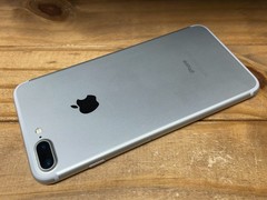 Apple iPhone 7 Plus – 128 GB – Silver (Unlocked GSM) A1784 – C Grade – 77% Bat