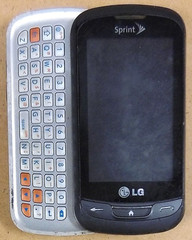 LG Rumor Reflex LN272 – Titan Gray ( Sprint ) Cellular Slider Phone – Bundled