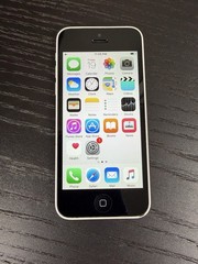 Apple iPhone 5c 16GB White iOS 9.2.1 Carrier Unknown Tested Good Condition