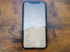 Apple iPhone Xr – [64 GB] – [Black] (Cricket Wireless) – grade B