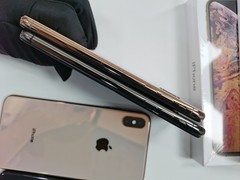 Sealed – Apple iPhone XS Max 64/256/512GB Unlocked -with Face ID – All colors