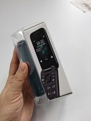 Original Nokia 2660 Flip Unlocked Dual-SIM 128MB large-sized physical buttons
