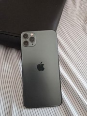 Apple iPhone 11 Pro Max 512GB (Unlocked) – Midnight Green – Good Condition