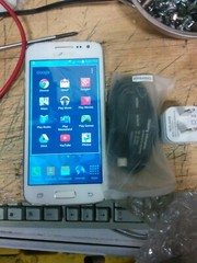 Samsung Galaxy Core LTE – 16 GB 4.4.2 SM-G386W – White (Unlocked)