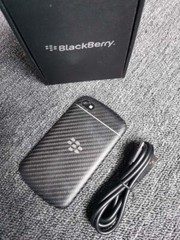 BlackBerry Q10 3.1&Prime; 8MP 4G 16GB GPS Bluetooth Unlocked Cellphone