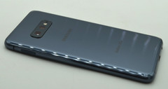 Samsung Galaxy S10e – 128 GB – Prism Black (Unlocked) Smartphone