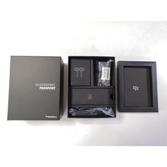 BlackBerry Passport Q30 (SQW100-1) 4.5in 4G 13MP 32GB+3GB Unlocked Smartphone