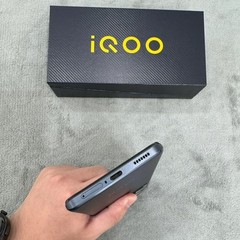 6.64&Prime; Original vivo iQOO Z8 5G 64MP Mediatek Dimensity 8200 Android Smartphone