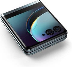 Motorola Razr Plus 2023 – Blue – 256GB -8 GB Ram (Unlocked) excellent