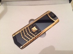 Vertu K7 Signature Design – Golden/Black (Unlocked) Cellular Phone