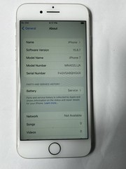 Apple iPhone 7 Silver A1660 CDMA+GSM 32GB *UNLOCKED* MNAD2LL/A iOS 15.8.7 🔋77%