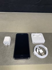 Apple iPhone SE (2nd generation) (64GB) – Black 2