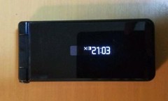 SHARP AQUOS KEITAI SH-01J DOCOMO Android Flip Phone Unlocked Black