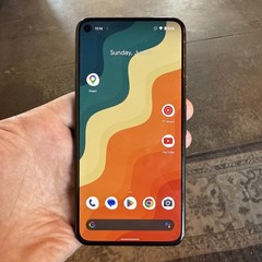 Google Pixel 5 128GB Black Unlocked Scratches On Screen Good Condition Works OBO