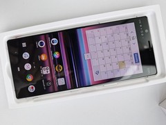Sony Xperia 5 – 64 GB – (Unlocked) Android microSDXC 6.1&Prime; Japanese version