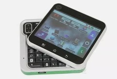 Smartphone Motorola Flipout MB511 3MP Camera 3G QWERTY Mobile Phone XMAS GIFT