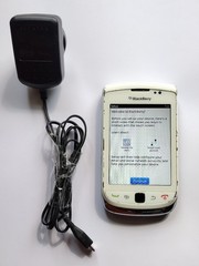 BlackBerry Torch 9800 Slider 3G GSM 5MP 4GB AT&T Smartphone