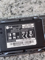 LG LG265 Cell Phone Black 1.3MP Camera Powers On Battery LGIP-340N Micro USB
