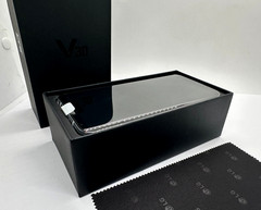 LG V30 VS996 64 GB Android 9 Verizon Only (Wi-Fi + 4G) Silver w DAC New Open Box