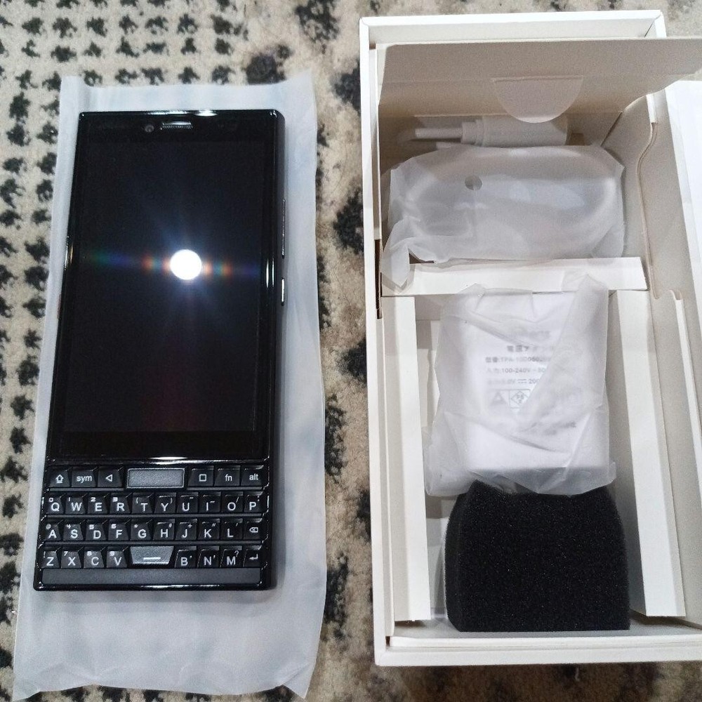 Unihertz Titan Slim QWERTY Keyboard Mobile Phone Android 11 6GB 256GB From Japan