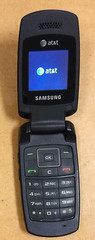Samsung SGH-A137 – Navy Blue and Black ( AT&T ) Small Cellular Flip Phone