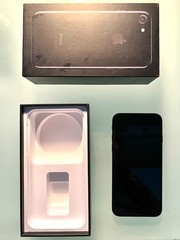 Apple iPhone 7 – 32 GB – Black T-Mobile Black A1778 with box