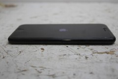 Apple iPhone 7 32GB GSM AT&T 4G LTE Smartphone with 12MP Camera – Jet Black