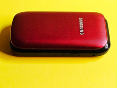 RED *VODAFONE SPAIN* SAMSUNG GT-E1190 PHONE GSM MOBILE FLIP CELL PHONE CELLULAR