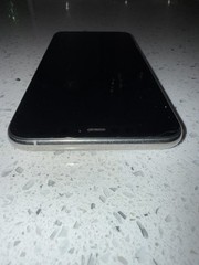 Apple iPhone 11 Pro Max 64GB A2161 Silver Unlocked Very Good Condition + 5 Cases