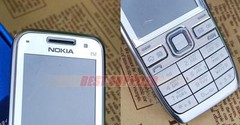 Nokia E52 3.2mp Bluetooth Wifi Gps 2.4&Prime; 3G Unlocked Mobile Phone