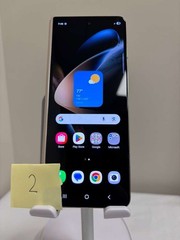 Samsung Galaxy Z Fold4 – 256 GB – BEIGE (Unlocked) A GRADE WITH LCD ISSUE