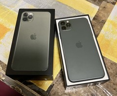 Apple iPhone 11 Pro Max MWH22LL/A Midnight Green 64GB / Used