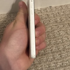 iPhone 5C 8gb Fully Unlocked.