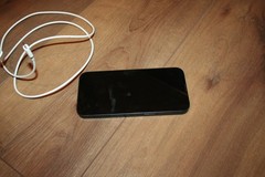 Apple iPhone 13 – 128 GB – Midnight (Unlocked)