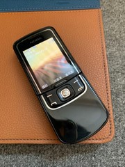Nokia 8600 Luna unlocked 2G GSM BSliding phone