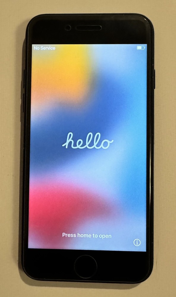 Apple iPhone 7 Used – 32GB – Jet Black (Unlocked) A1660 (CDMA + GSM)