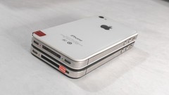 Apple iPhone 4s Unlocked 8/16/32/64GB Black White iOS 6/iOS 9 With Accessories