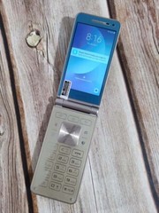 Samsung Galaxy Folder 2 SM-G1650 16GB Dual SIM Flip Unlocked Smart Phone GOLD