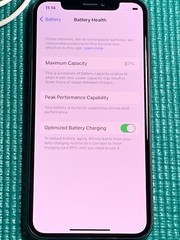 Apple iPhone XS – 64GB – Space Gray (Unlocked) A1920 (CDMA + GSM)