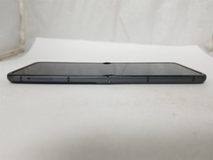 Motorola Razr+ 2024 256GB Gray XT2451-1 (Unknown Carrier) Damaged zD2935