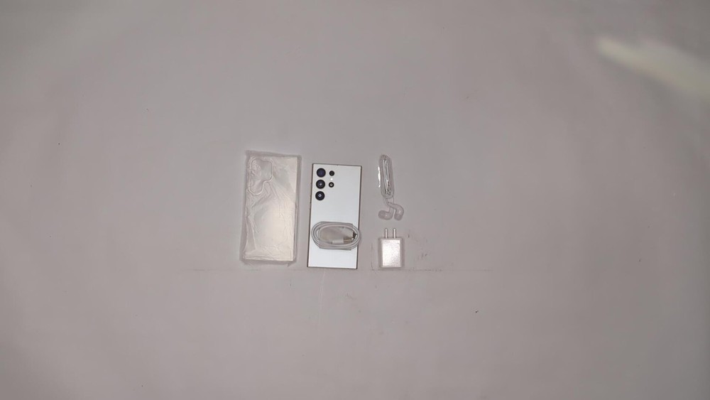 Android OS Phone – White
